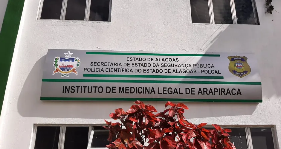 Jovem morre em acidente de moto após sair de festa para deixar amiga em casa